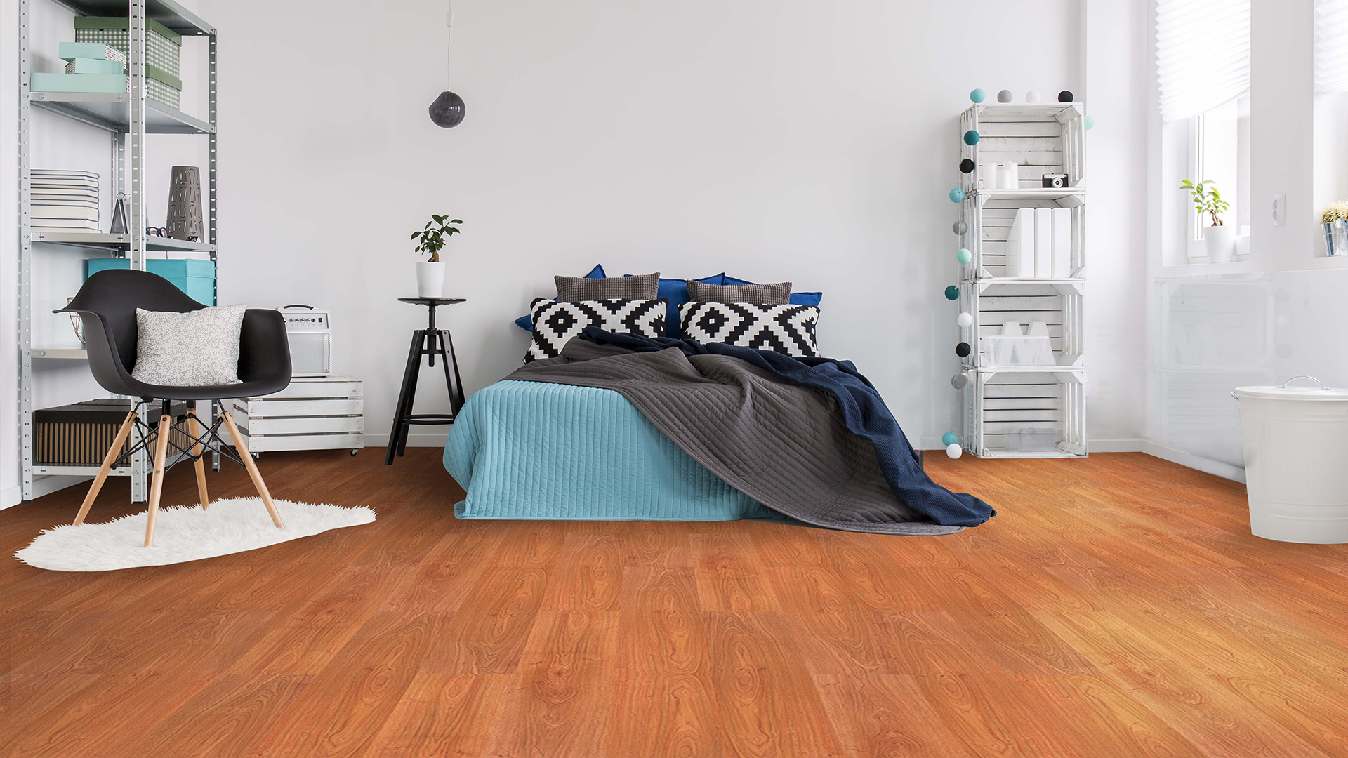  Laminate flooring 