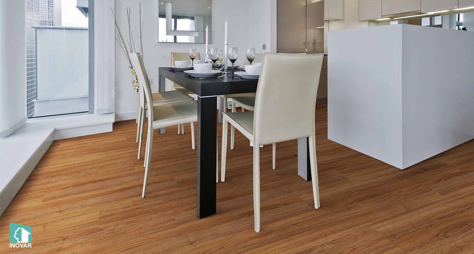 SE806 Montreux Walnut