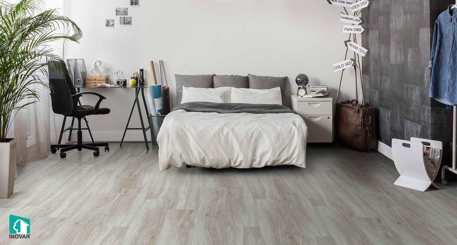  VINYL FLOORING 